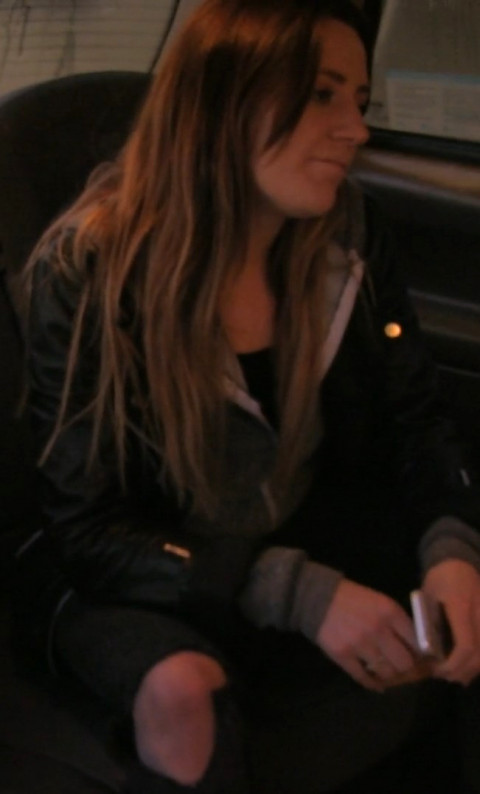 Sam Said That She Suspects That Her Boyfriend Is Cheating On Her