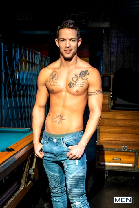 Men - Nic Sahara And Calhoun Sawyer After Hours Part 2: Bareback