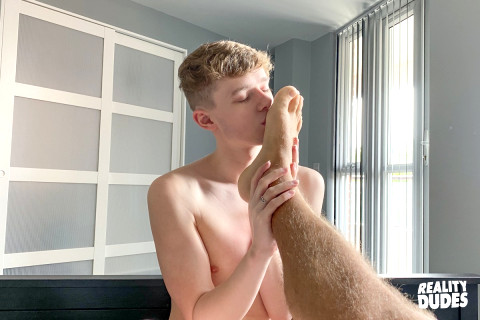  FamChaser 1:Rourke And Zilv In Under The Bed