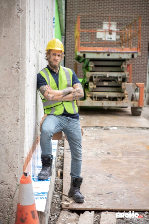 Men - Servicing The Blue Collar with Bo Sinn and Benjamin Blue