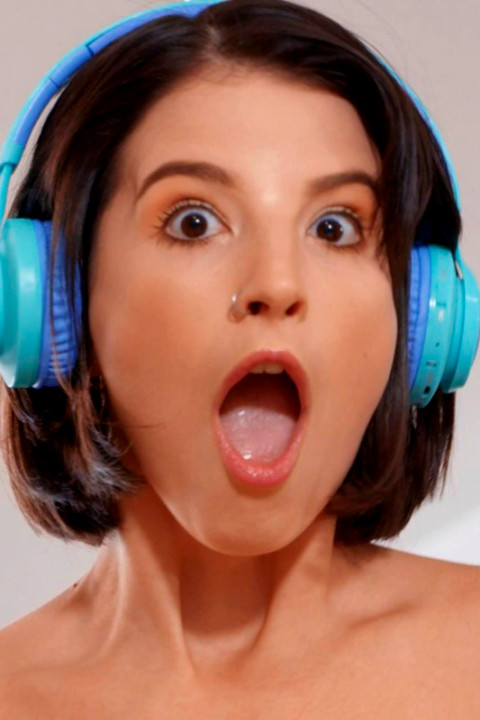 Brazzers - Caught Your Whaletail with LaSirena69