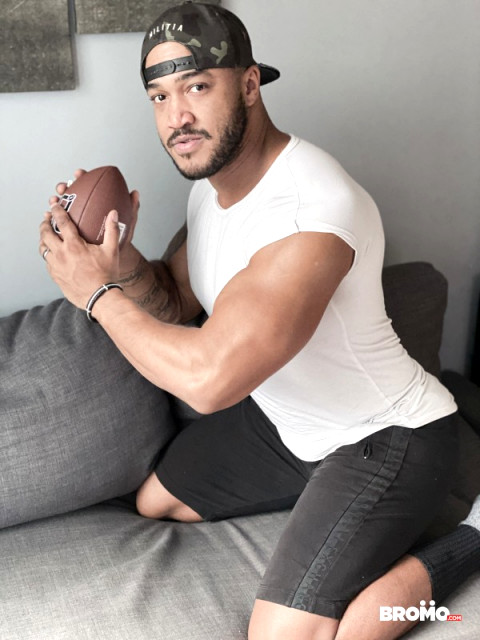 Men - Post-Football Fuck with Jason Vario Mateo Zagal