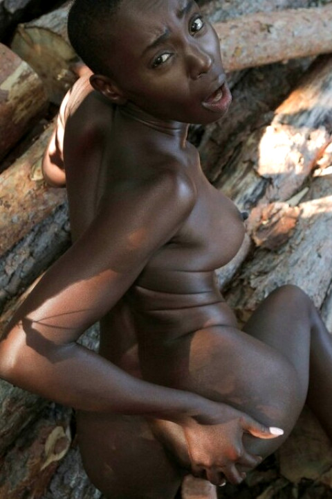 PublicAgent - African Ebony Zaawaadi Loves Big Cock