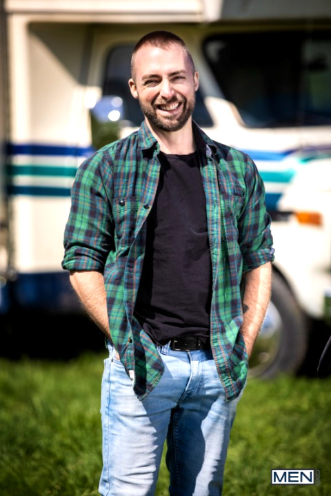 Men - Family Trip Dick Slip with Malik Delgaty Jeremy London