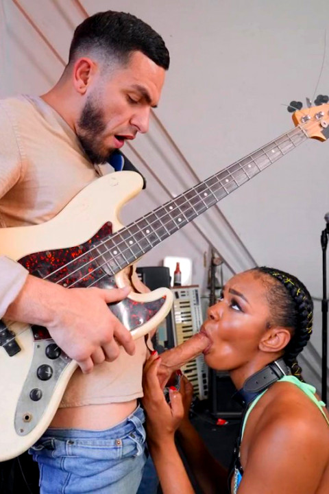 RealityKings - Slapping the Skin with Asteria Diamond