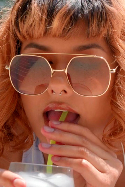 Brazzers - Thirsty with Apryl Rein