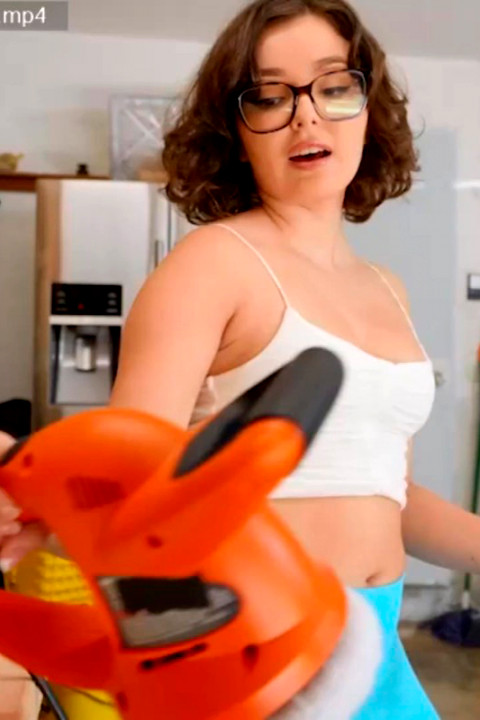 Muff N Buff with Leana Lovings