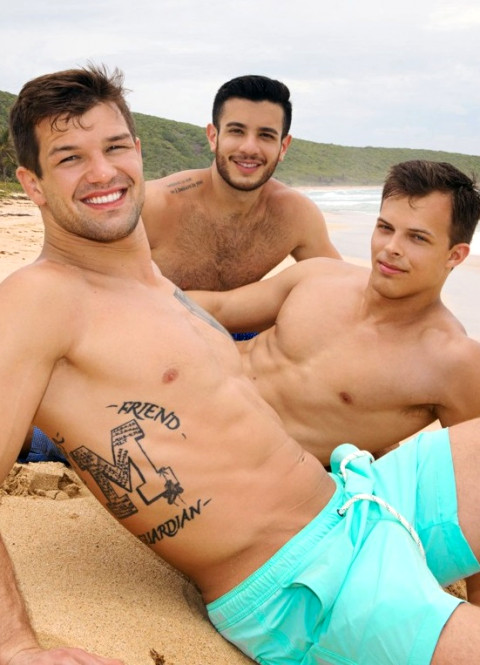 Muscular Jayden And Manny With Others Showed Hot Fuck On Beach