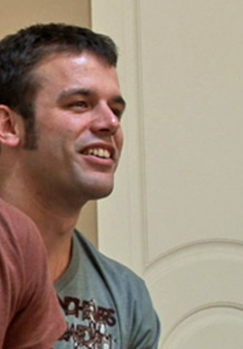 Muscular Jess And Max Met For A Pleasant Stay