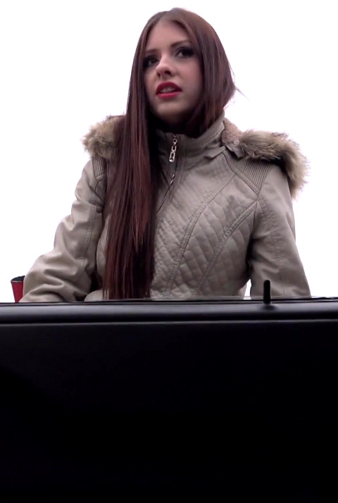 Rebecca Volpetti Fucks His Big Dick In The Back