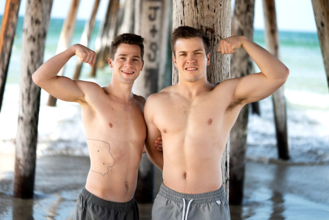 SeanCody - Jocks Clyde And Robbie Toss A Football At The Beach