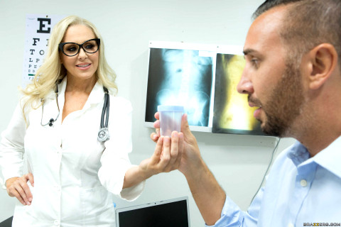 Dr. Julia Ann Always Knows When Her Patients Are Struggling