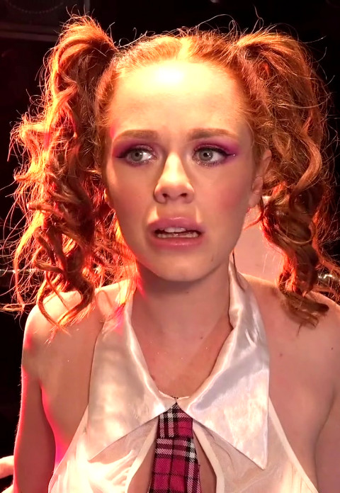 Ella Hughes Fucks His Mid-Ring, Then Celebrates Her Victory