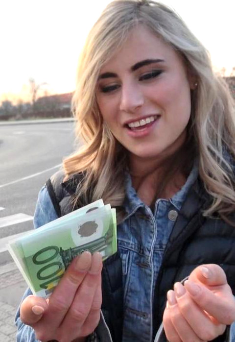 Publicagent - Sexy Los Angeles Girl Lindsey Cruz Was Looking For Adventure