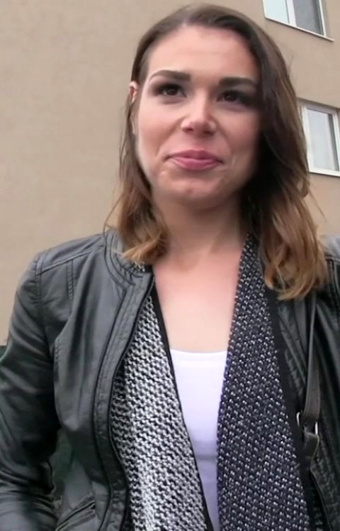 Fakehub - Sexy Brunette Jessica Beil Didn't Hesitate To Jump In His Car