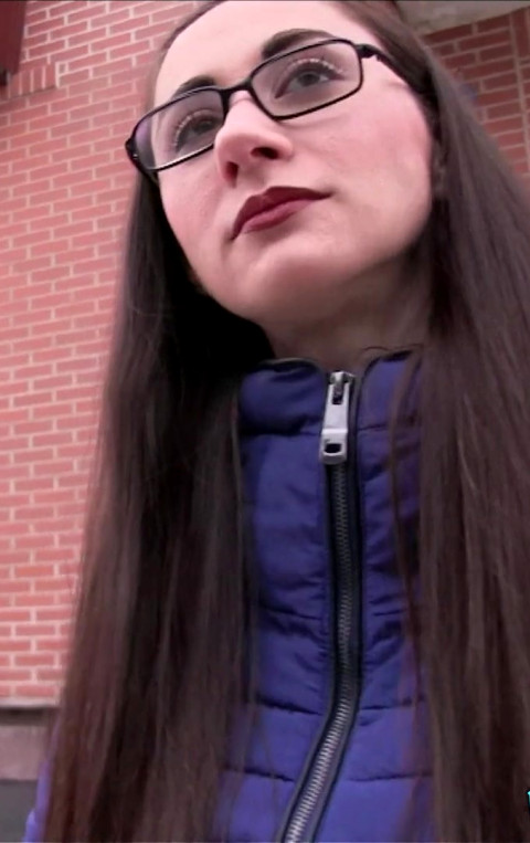 Fakehub - Aruna Looked Quite Cute In Her Glasses And Long Brunette Hair