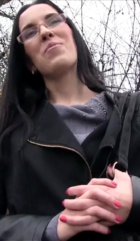 This Hot Chick Didn't Mind Getting Down To Her Under Wear