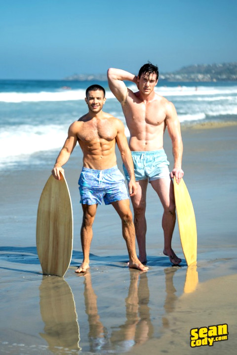 SeanCody - Manny Cops A Feel Of Jax's Huge Cock 